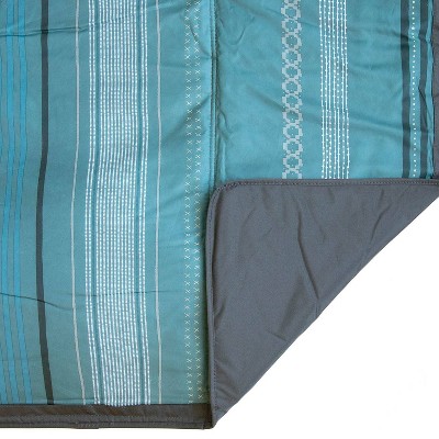 Shoreline Stripe Water-Resistant Outdoor Blanket