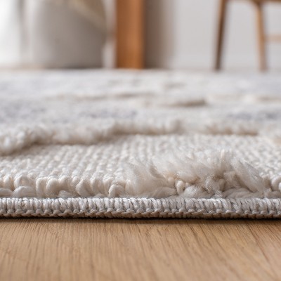 Ivory and Gray Diamond Patterned Synthetic Runner Rug