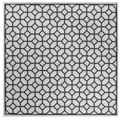 Beach House BHS127 Power Loomed Rug - Safavieh