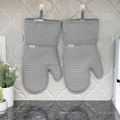 Gray Waffle Silicone Oven Mitts, Set of Two, 13 Inches