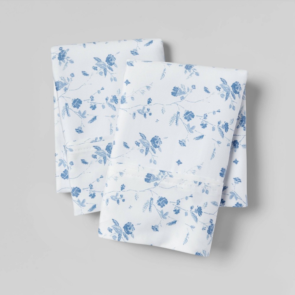 King Printed Performance 400 Thread Count Pillowcase Set White/Blue Floral - Threshold™: Cotton Sateen, OEKO-TEX Certified, Set of 2
