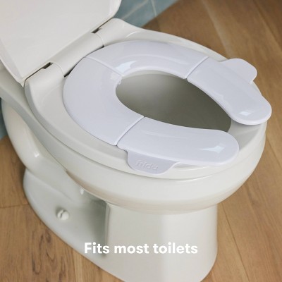 Foldable White Plastic Travel Potty Training Seat with Bag