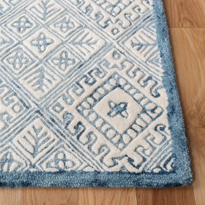 Handmade Blue and Ivory Wool Tufted Reversible 4' x 6' Area Rug