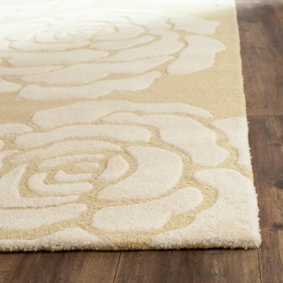 Light Gold and Ivory Hand-Tufted Wool Area Rug, 4' x 6'