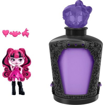 Monster High 6.2" Potions Mini Dolls, Surprise Character Figures with Water Reveal