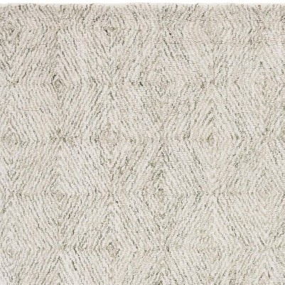 light green/ivory
