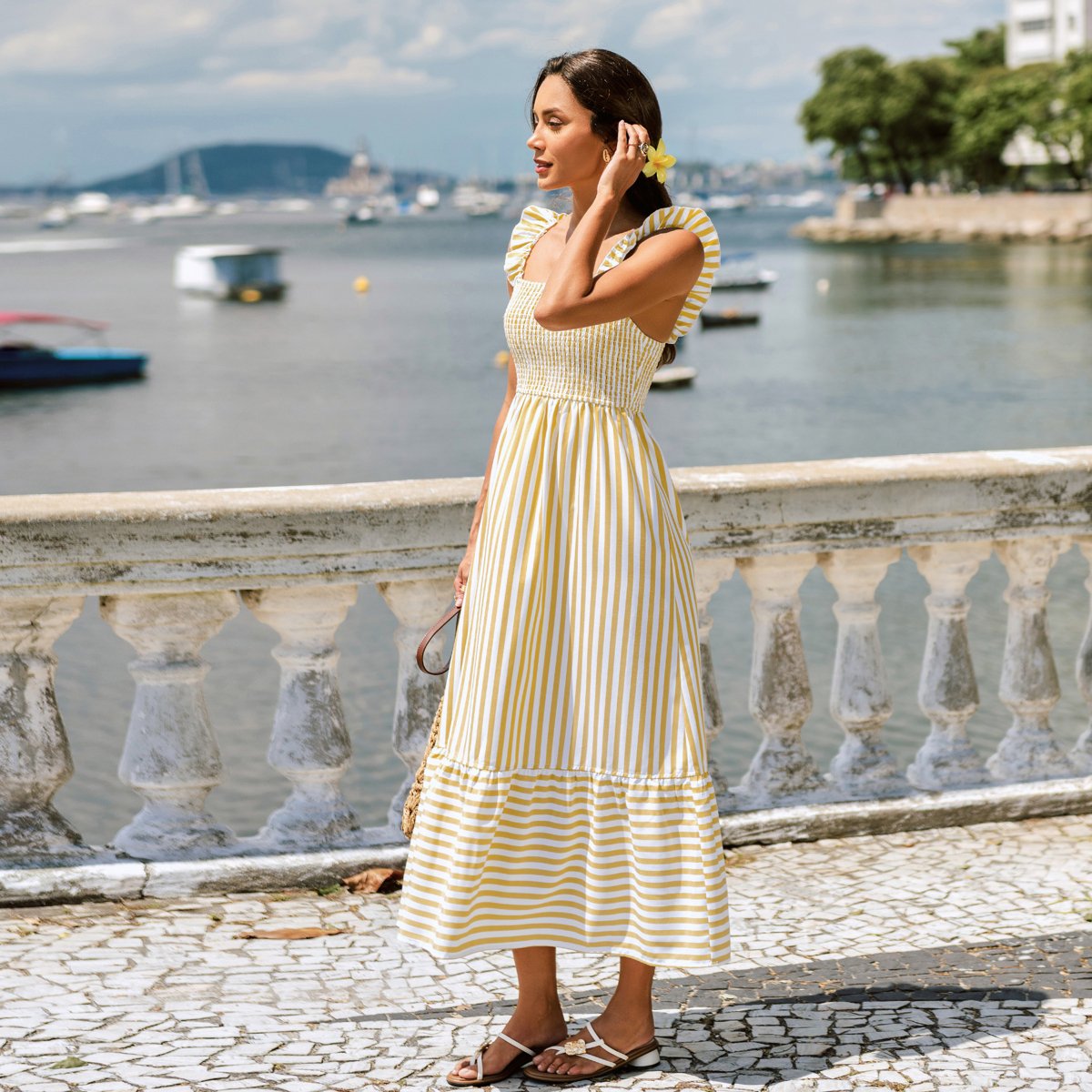 Женские платья Cupshe Women's Striped Maxi Dress with Ruffled Straps for Beach-XL-Off-White — фото 5