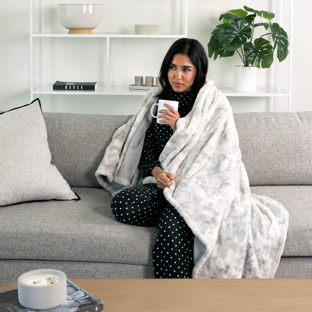 Photos - Duvet Brookstone Heated Coziest Throw Gray Marble 