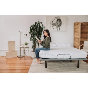 Vynxaria Omne Sleep 8" Twin Memory Foam Mattress ¨C Comfort & Support - 1 of 4
