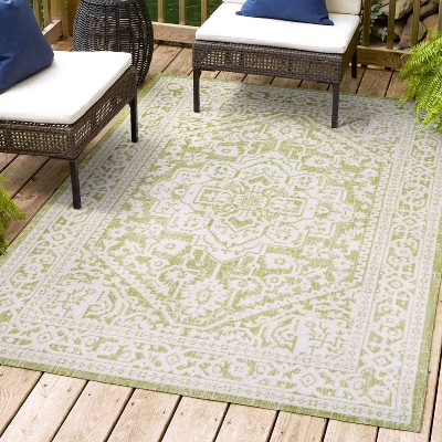 JONATHAN Y Sinjuri Medallion Textured Weave Indoor/Outdoor Area Rug
