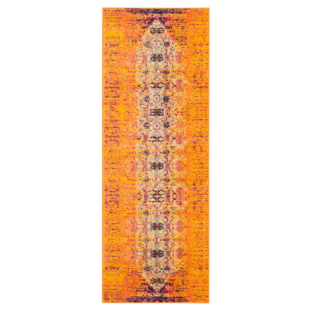 2'2inx10' Runner Geometric Orange - Safavieh