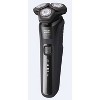 Philips Norelco Series 5000 Wet & Dry Men's Rechargeable Electric Shaver - S5588/81 - image 3 of 4