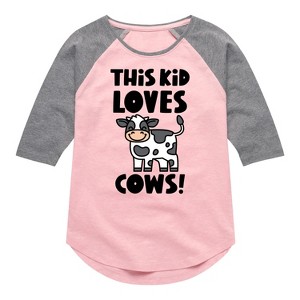 Girls' - Instant Message - This Kid Loves Cows Shirt Tail Raglan Graphic T-shirt - 1 of 4