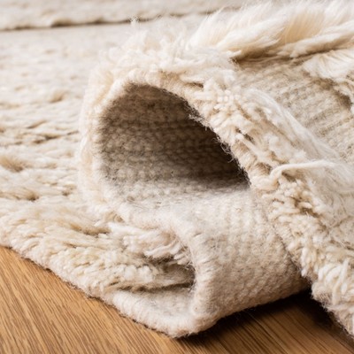 Ivory Hand-Knotted Wool 4' x 6' Rectangular Area Rug