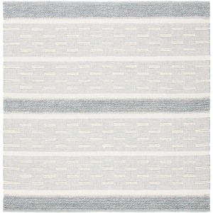 Striped Kilim STK519 Hand Woven Area Rug  - Safavieh - 1 of 4
