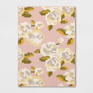 4'x6' Floral Accent Rug Pink - Room Essentials™ - 1 of 4