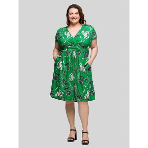 24seven Comfort Apparel Plus Size Cap Sleeve Green Floral V Neck Knee Length Pocket Dress - 1 of 4