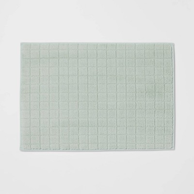 17"x24" Velveteen Grid Cushion Foam Bath Rug - Room Essentials™