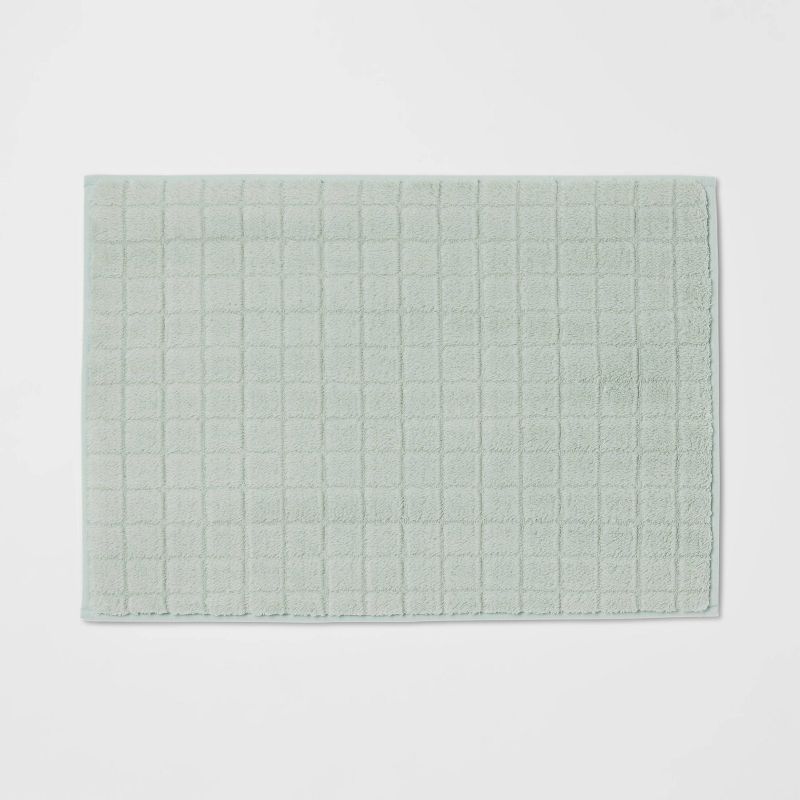 17"x24" Velveteen Grid Memory Foam Bath Rug - Room Essentials™, 1 of 12