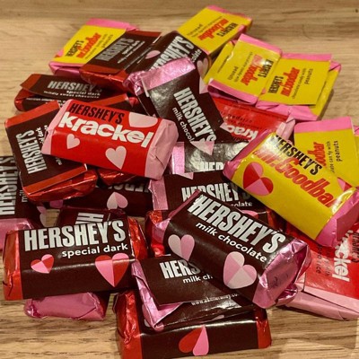 Hershey Milk And Dark Chocolate Assortment Snack Size Candy - 33.43oz :  Target