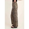 Women's Flare Side Pocketed Jeans - BNS - 3 of 4