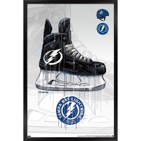 Trends International NHL Tampa Bay Lightning - Steven Stamkos 19 Wall  Poster, 22.375 x 34, Unframed Version