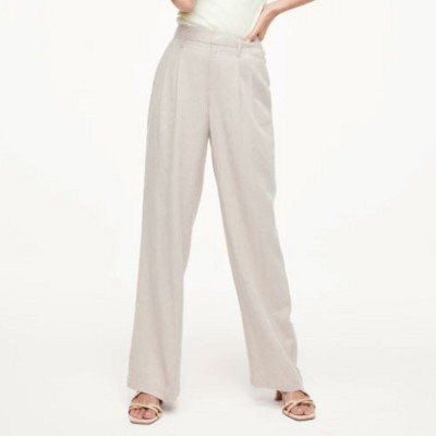 White 3 Button 3/4 Pull on Pants