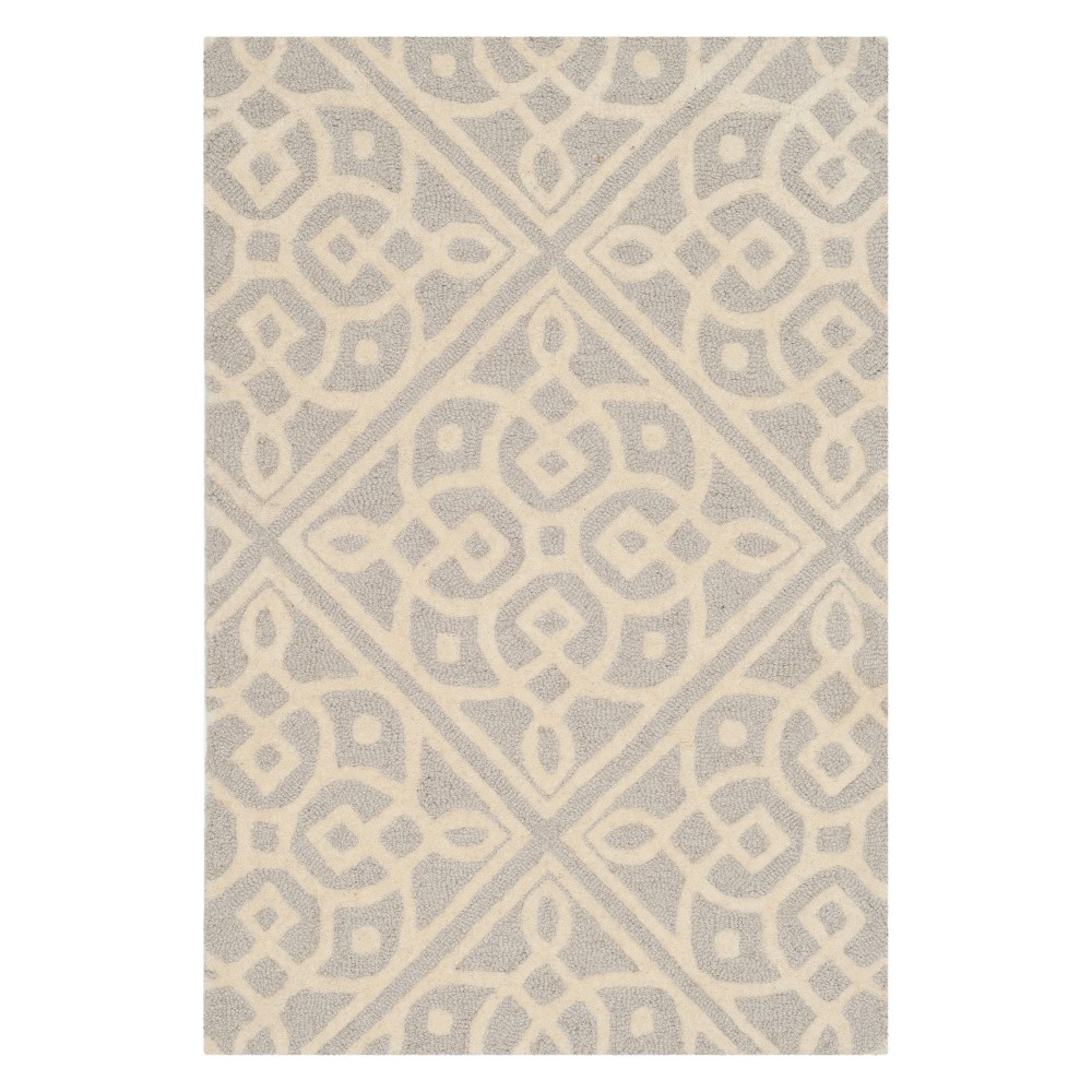 2'x3' Medallion Tufted Accent Rug Light Gray/Ivory - Safavieh