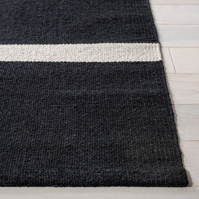 Ivory and Black Handmade Cotton Flat Woven Rug, 4' x 6'