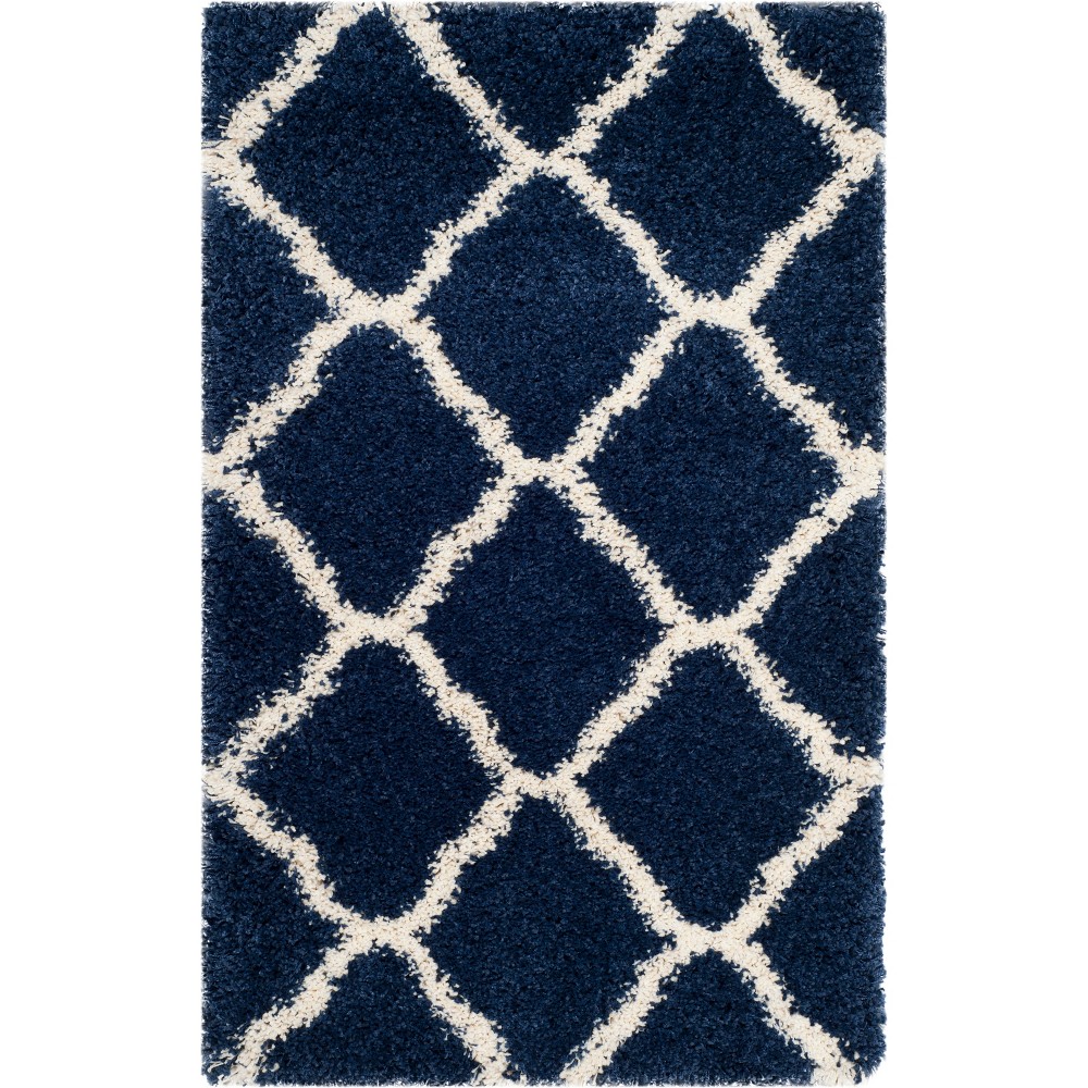 2'3inX3'9in Quatrefoil Design Loomed Accent Rug Navy/Ivory - Safavieh
