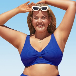 Women's Plus Size Ribbed Knotted Front Fixed Straps Bikini Top Swimsuit - Cupshe - 1 of 4