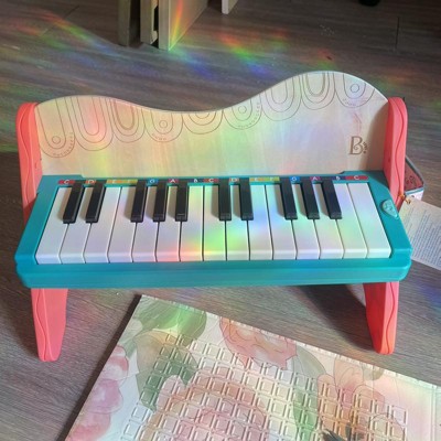 B-Toys - Piano infantil con micrófono Cat 4xAA