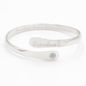 Hollywood Sensation Grandma Bracelets, Engraved Bracelets Grandma’s love is forever & always  9 Inches in Silver or Gold - 1 of 4
