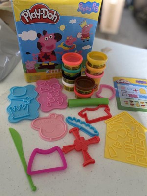 Play Doh Peppa Pig Stylin Set Includes 9 Play Dough Cans NEW