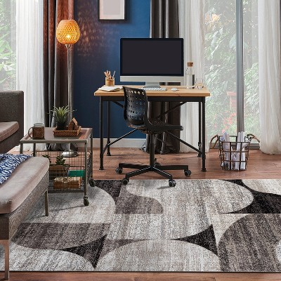 Modern Geometric Brown Synthetic 5' x 7' Area Rug