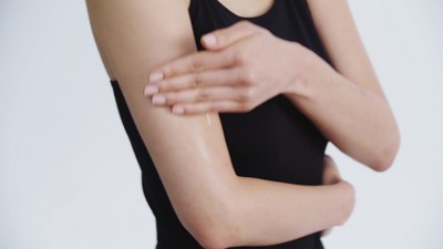 Naturium The Brightener Vitamin C Brightening Body Wash - 16.9 fl oz, 2 of 18, play video