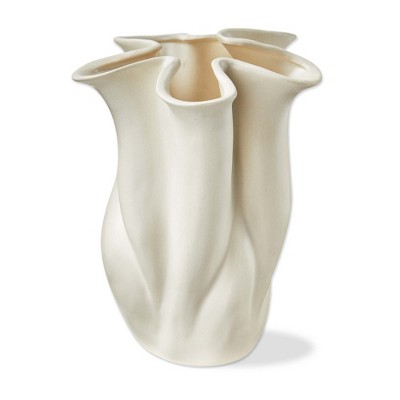 tag Organic Swirl Edge Vase