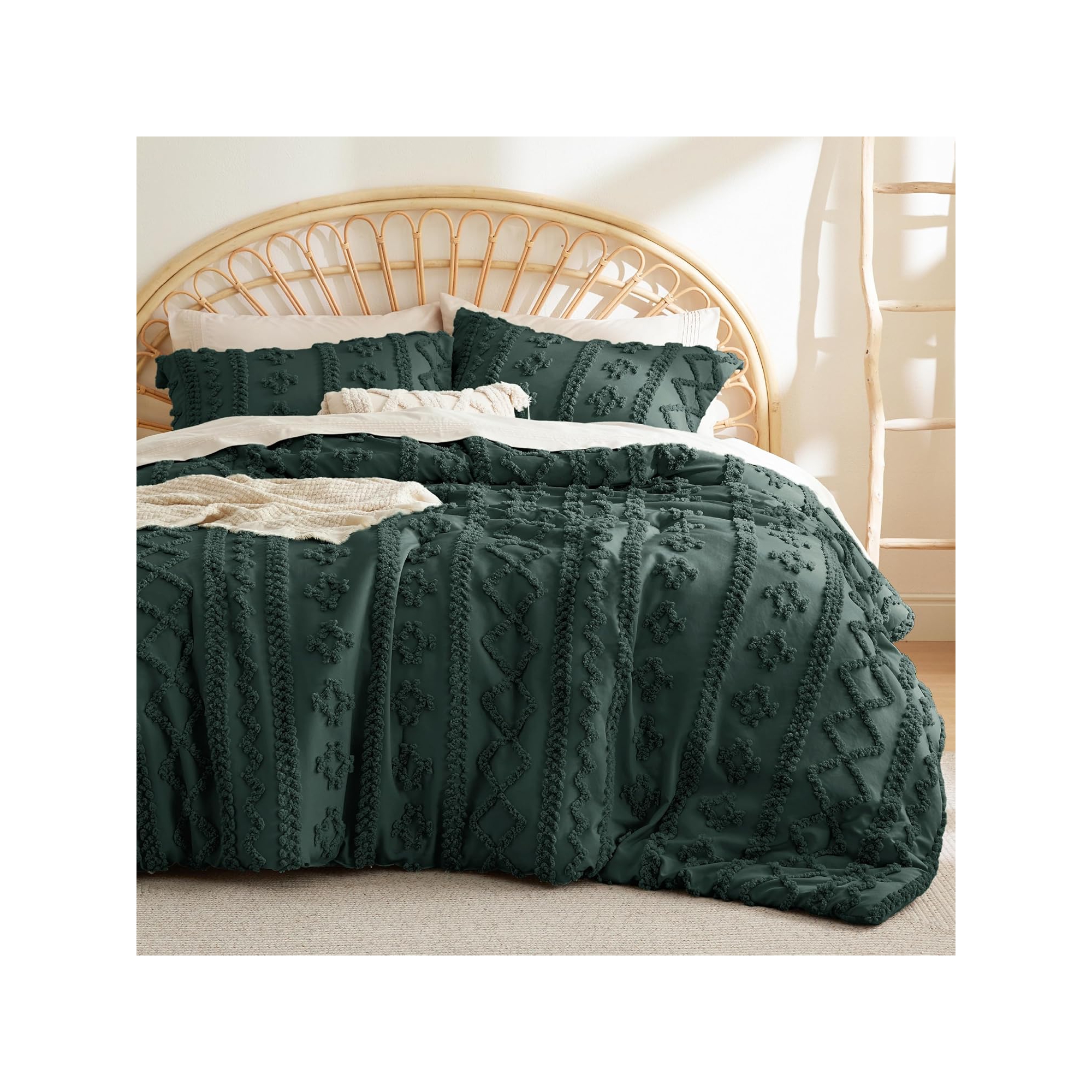 3Pcs Tufted Boho Farmhouse Shabby Chic Embroidery Emerald Green Queen Size Comforter Set - Bedsure