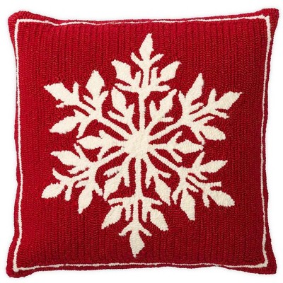 Plow & Hearth Indoor/Outdoor Snowflake Holiday Hooked Throw Pillow