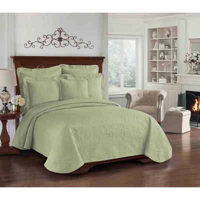 King Charles Matelasse Coverlet - Historic Charleston Collection