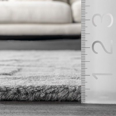 Handwoven Gray Geometric Wool Area Rug, 5' x 8', Stain-resistant