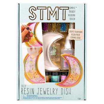  STMT D.I.Y. Resin Jewelry Studio, All-in-One Resin Jewelry  Making Kit with Molds, Fun DIY Kit to Make Your Own Necklaces, Bracelets &  More, Great Gift for Teen Girls 14+ : Toys
