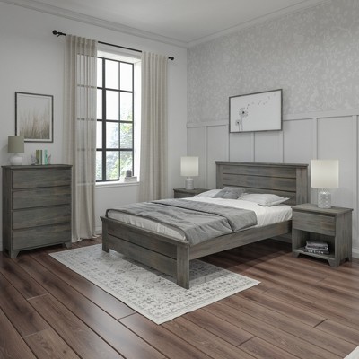 Farmhouse Gray Pine Queen Panel Bed with Headboard