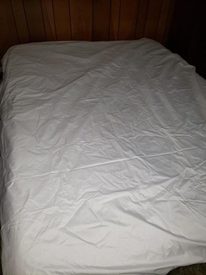 Bed Guardian 3m Scotchgard Comforter Protector (full/queen) White : Target