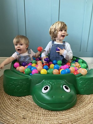 Kinetic Sand Surprise in my @Little Tikes turtle sandbox part 2 ! 🐢