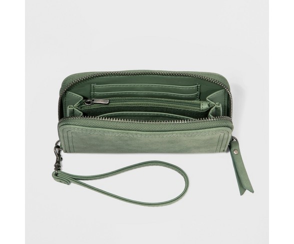 Tech Wristlet - Universal Thread&#153; Pod