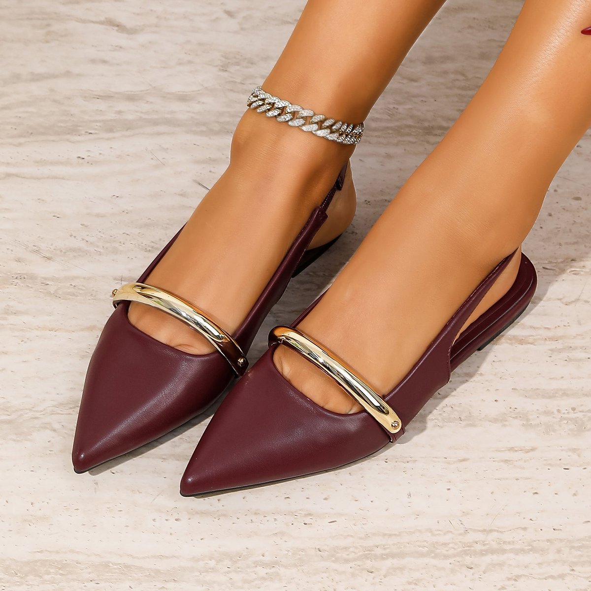 Обувь BERNESS Women's Reina Faux Leather Slingback Flats with Gold Bar Detail Brown 7 — фото 3