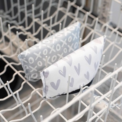 Bumkins Reusable Snack Bag 2pk - Hearts/XOXO: Nylon, 7" x 7"