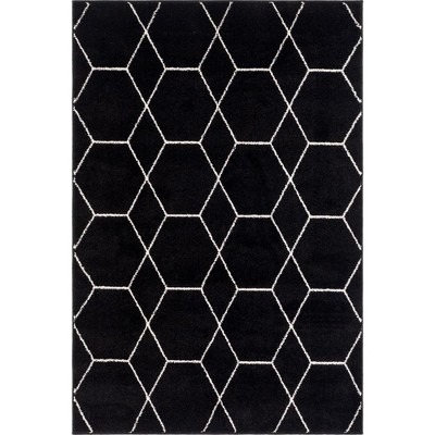 Black Ivory Trellis Synthetic 4'1" x 6'1" Easy-Care Area Rug