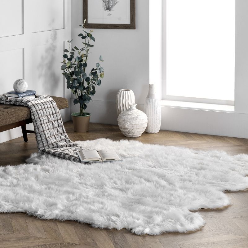 nuLOOM Ayana Faux Sheepskin Octo Shaggy Area Rug, Shaped 6' x 6' 11", White, 2 of 10
